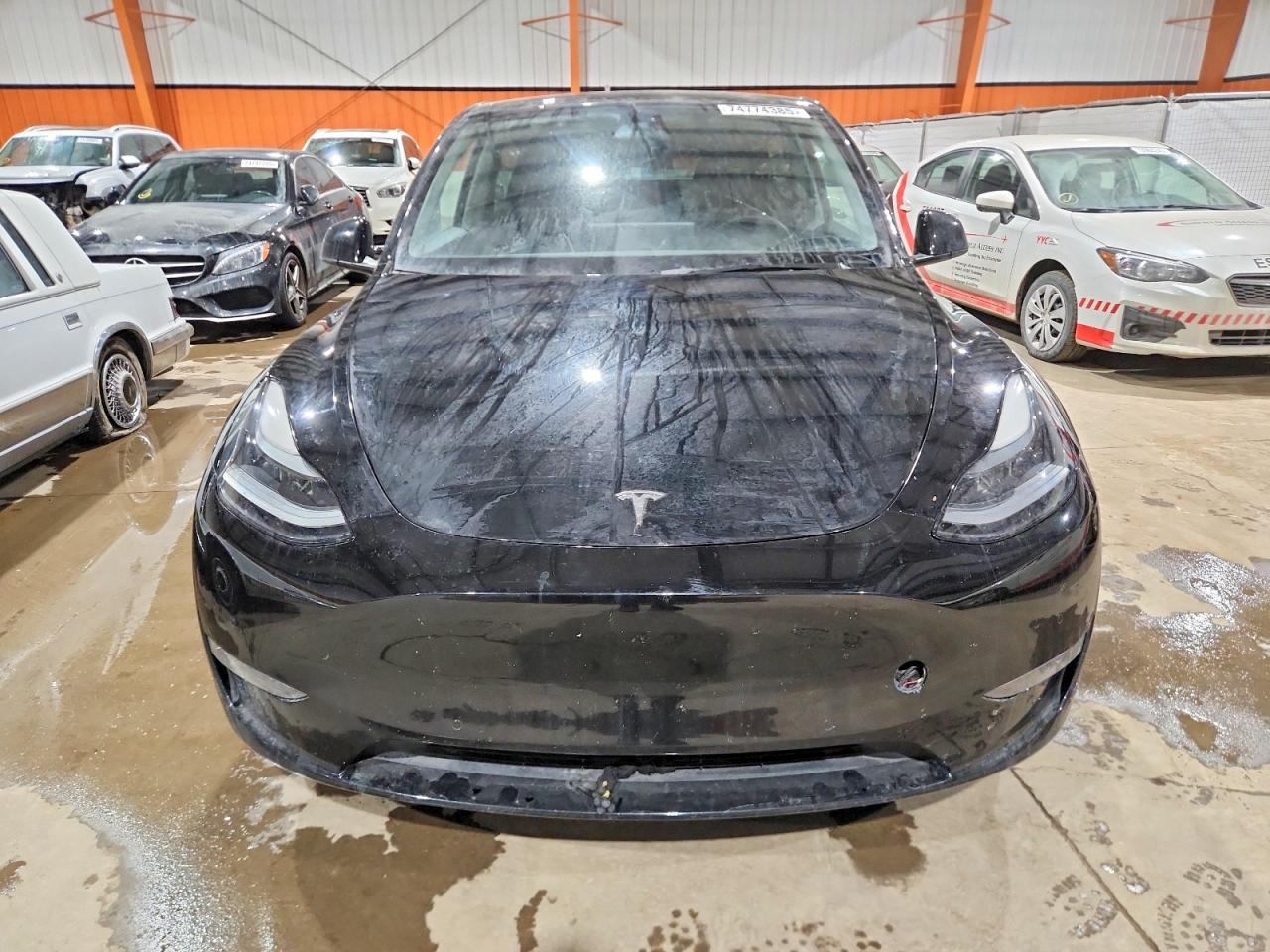 2022 Tesla Model Y - Image 5