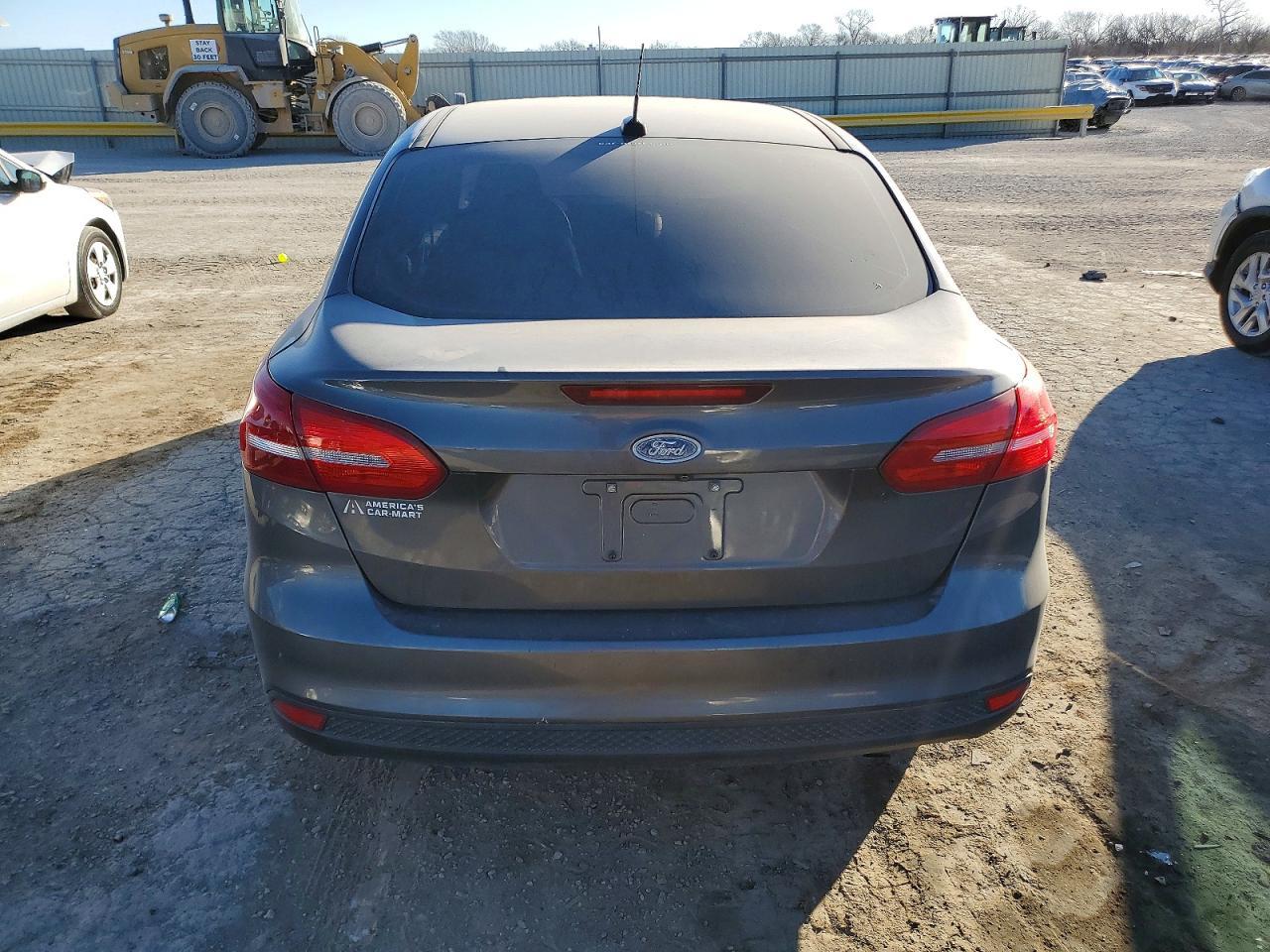2017 Ford Focus S - Фото 6
