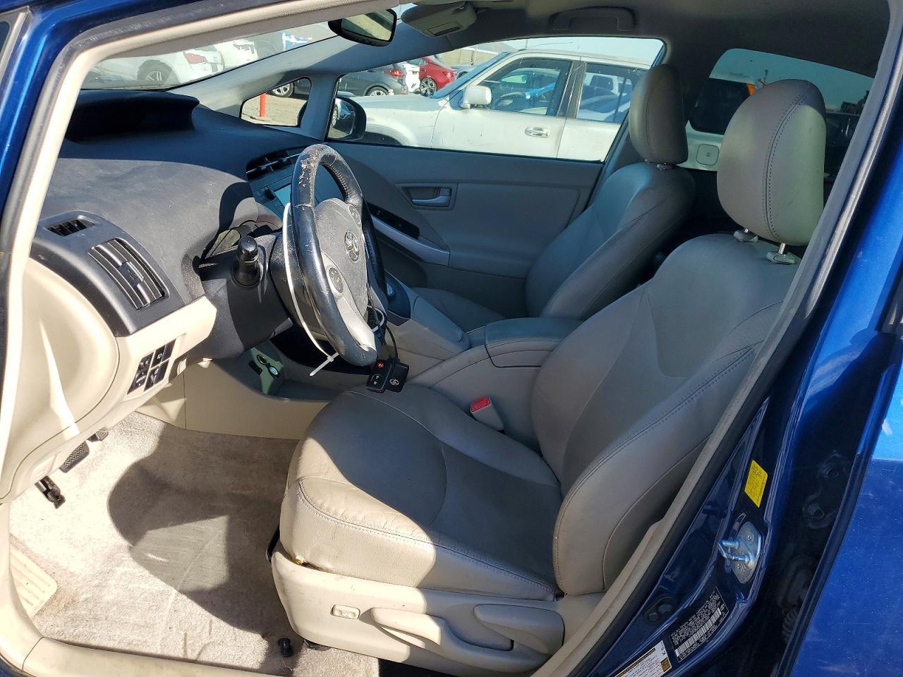 2010 Toyota Prius - Фото 7