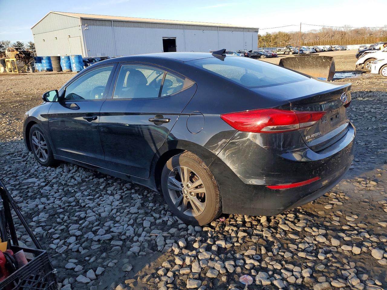 2017 Hyundai Elantra Se - Image 2