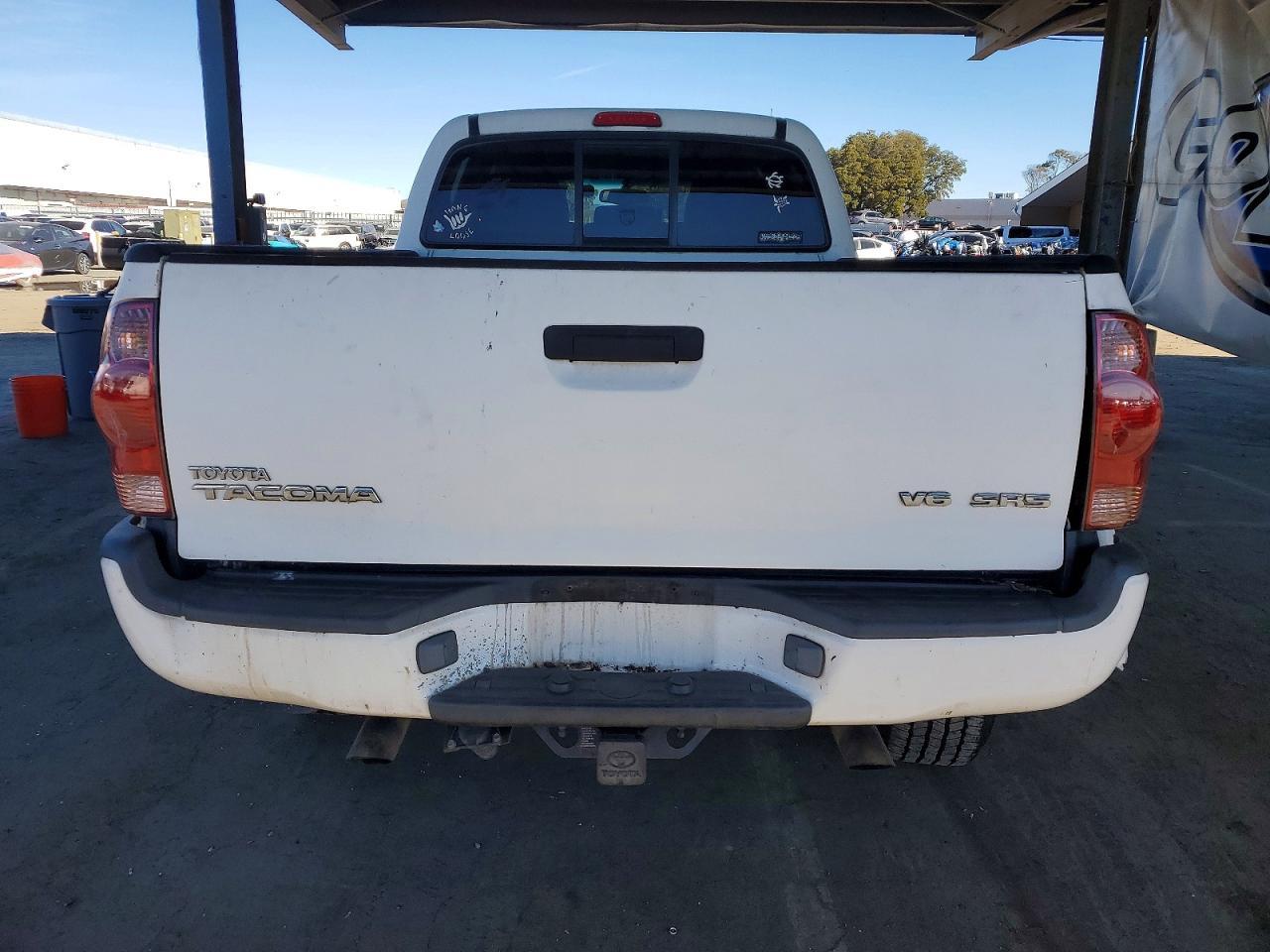 2006 Toyota Tacoma Double Cab Long Bed - Image 6