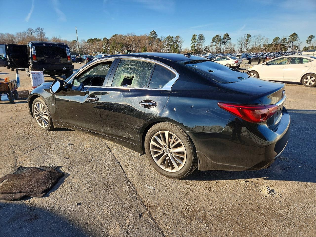 2018 Infiniti Q50 Luxe - Фото 2
