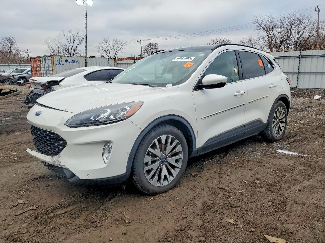 2020 Ford Escape Titanium