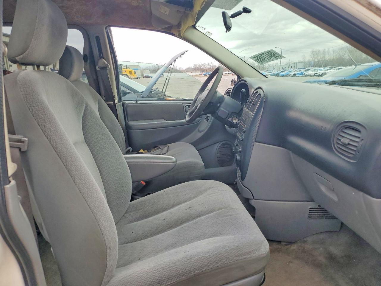 2005 Dodge Caravan Sxt - Фото 7