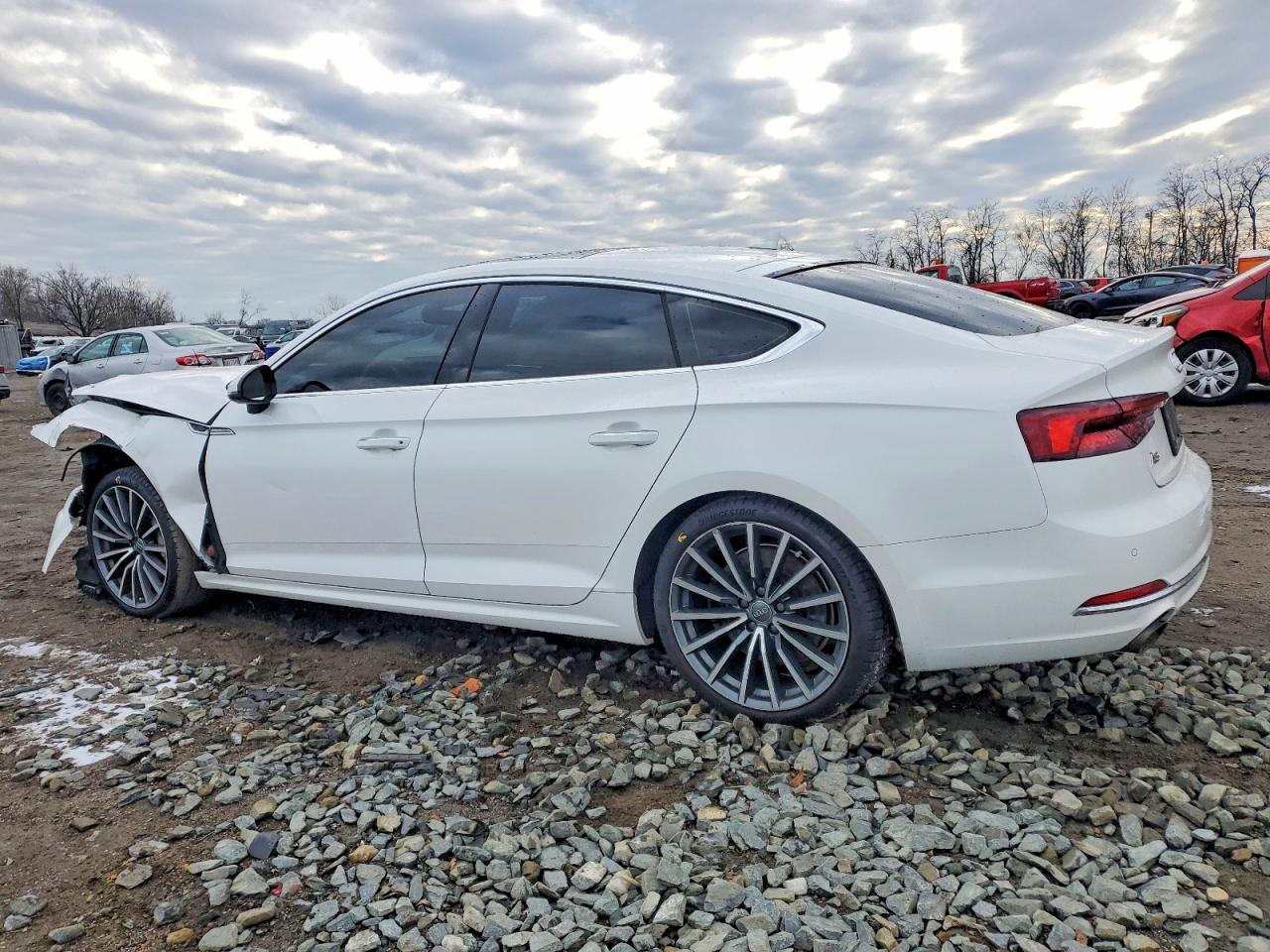2018 Audi A5 Premium Plus - Фото 2