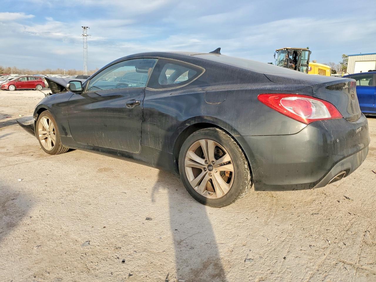 2010 Hyundai Genesis Coupe 3.8L - Фото 2