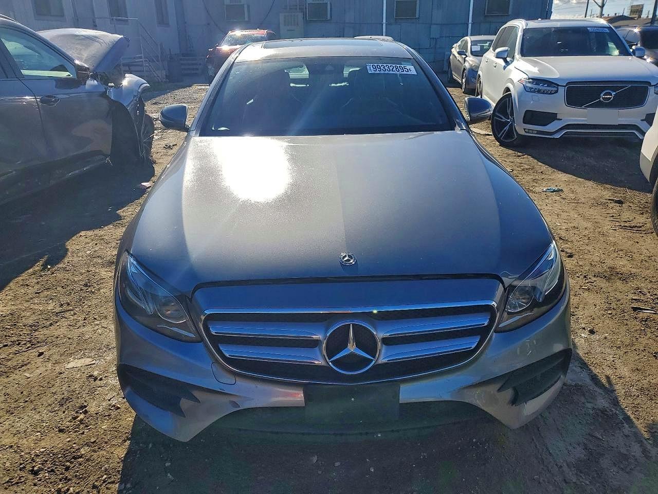 2018 Mercedes-Benz E 300 - Image 5