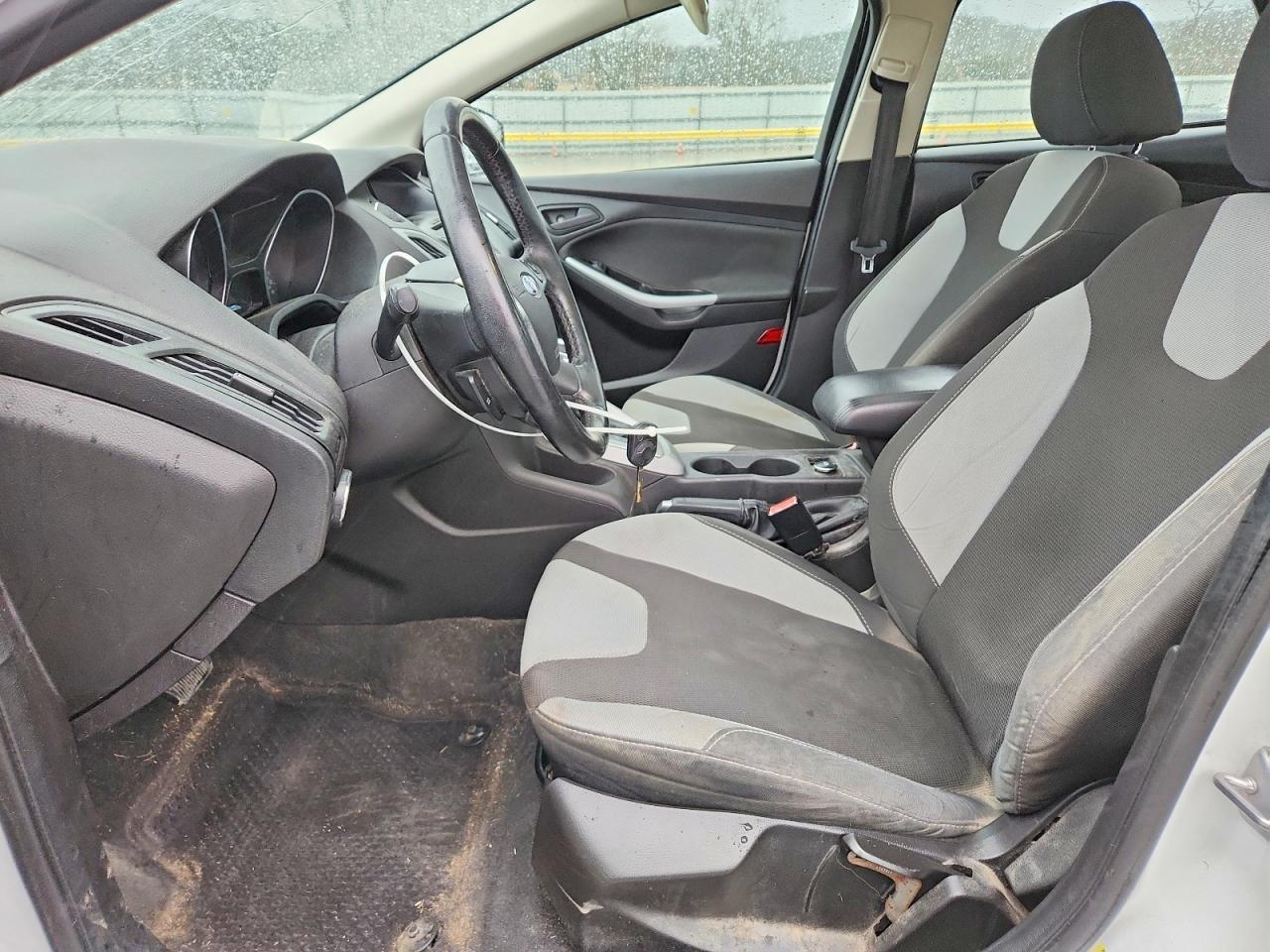 2012 Ford Focus Se - Фото 7