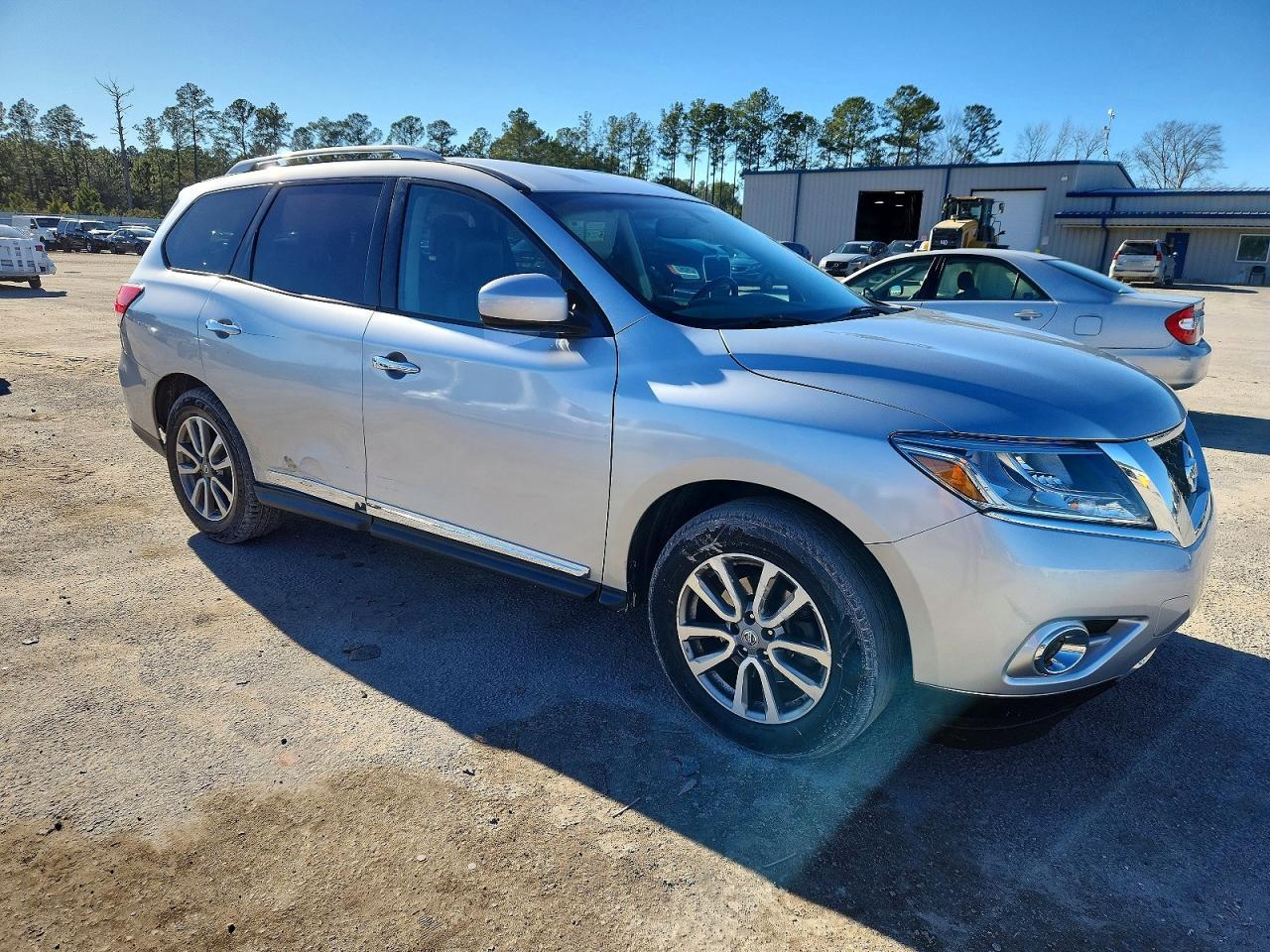 2014 Nissan Pathfinder S - Фото 4