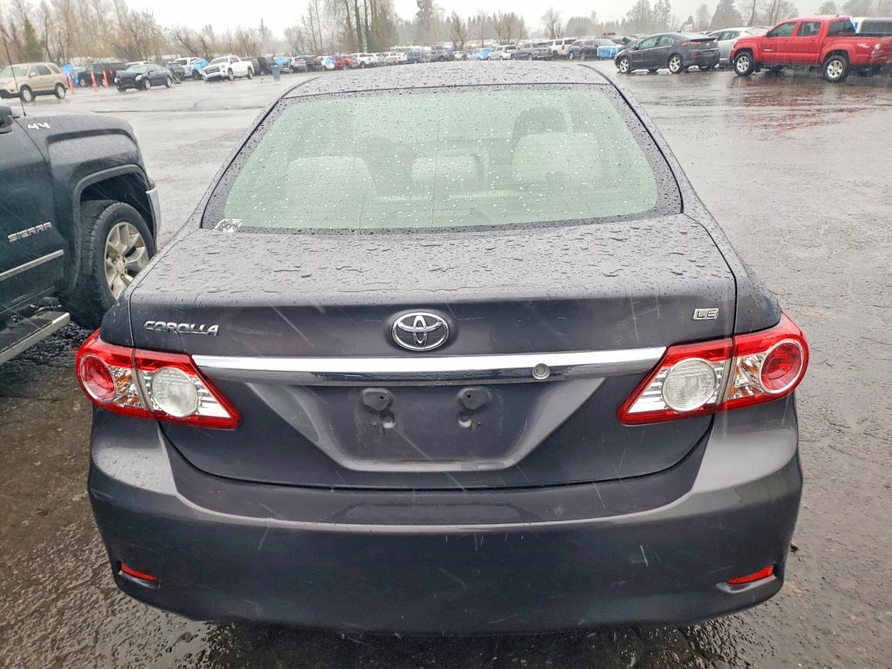 2011 Toyota Corolla Base - Фото 6