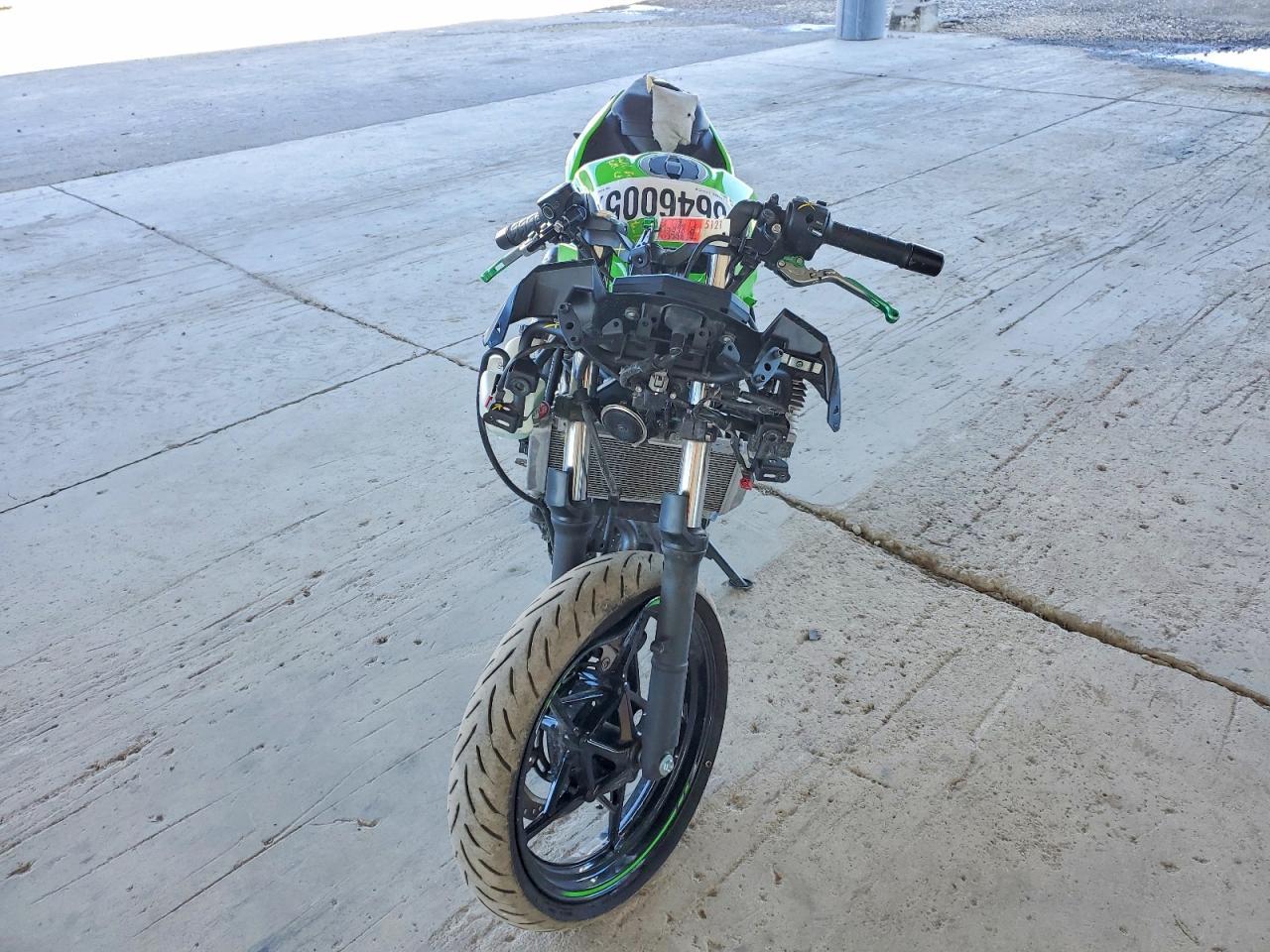 2025 Kawasaki Ex500 - Image 2