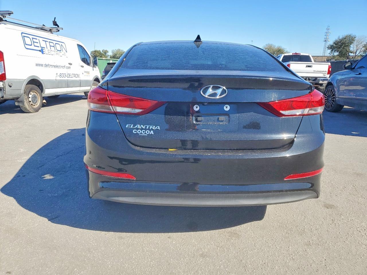 2017 Hyundai Elantra Se - Фото 6