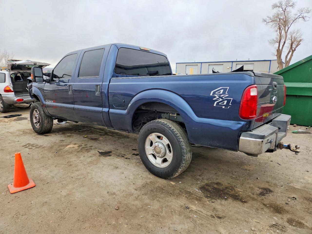 2015 Ford F250 Super Duty - Фото 2
