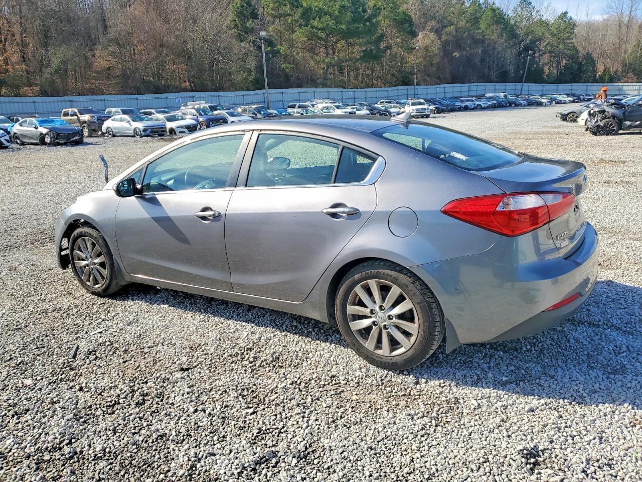2015 Kia Forte Ex - Фото 2