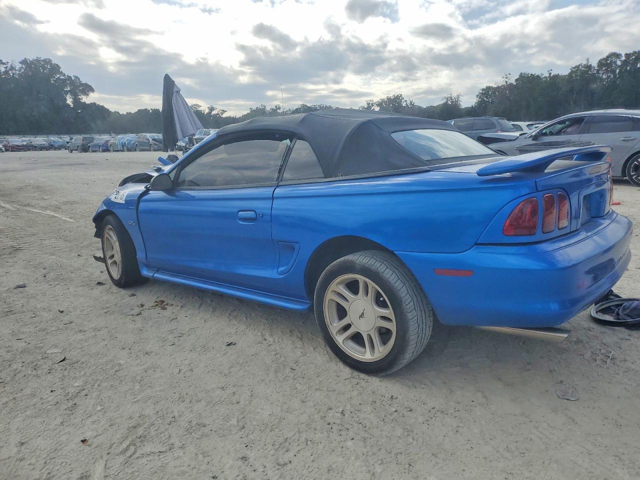 1998 Ford Mustang Gt - Фото 2