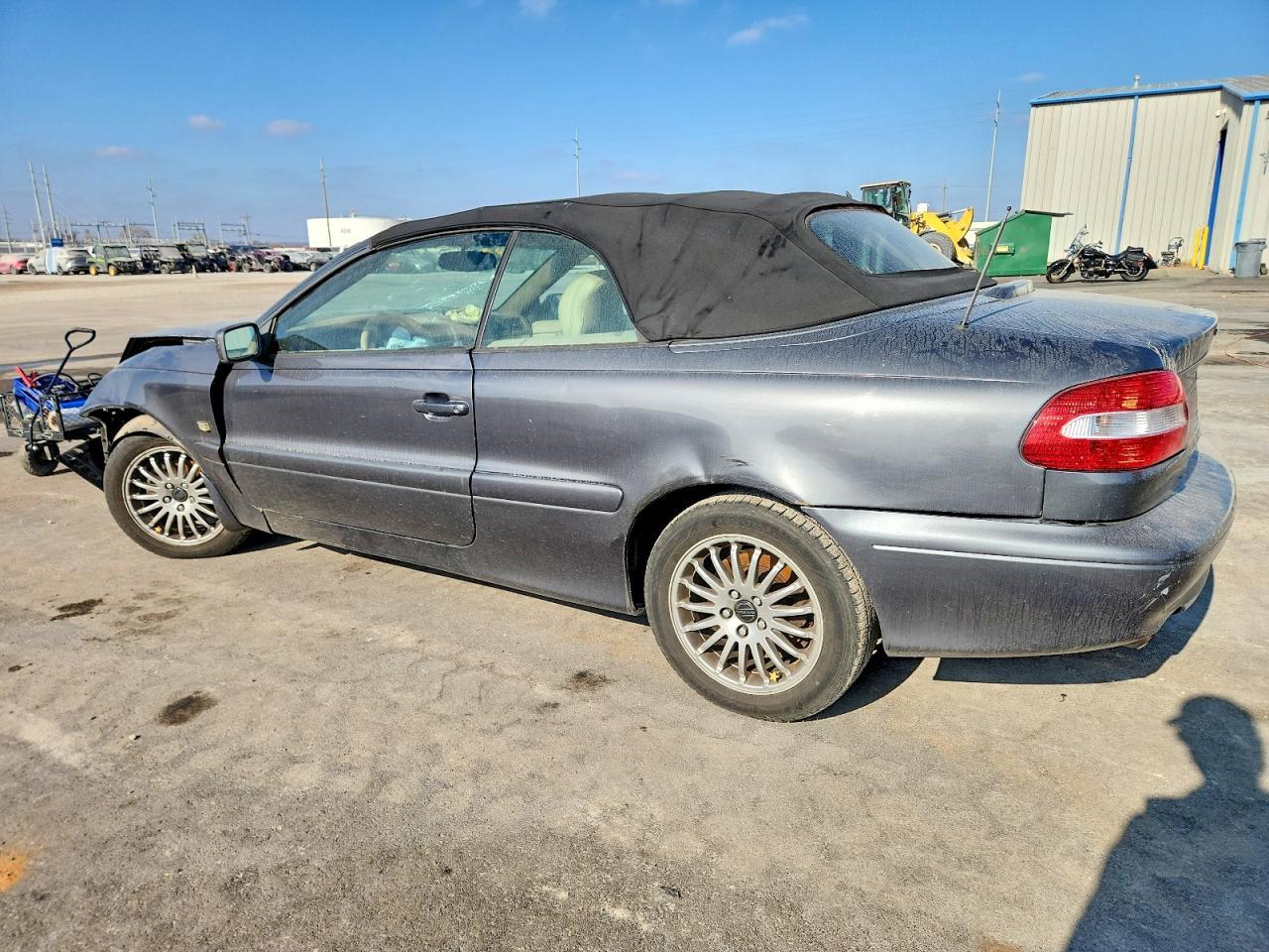 2004 Volvo C70 Lpt - Image 2