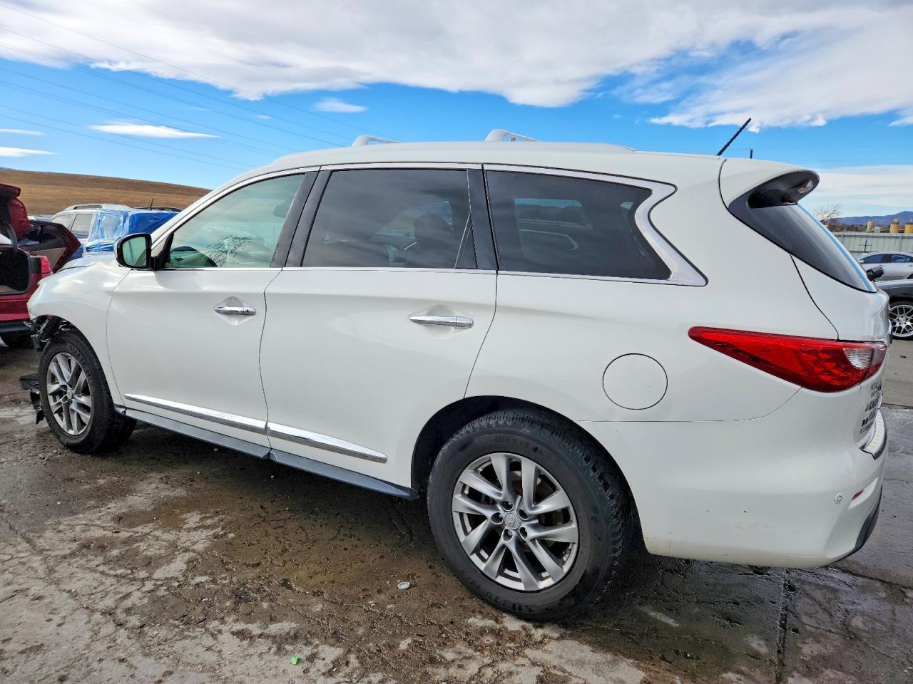2013 Infiniti Jx35 - Image 2