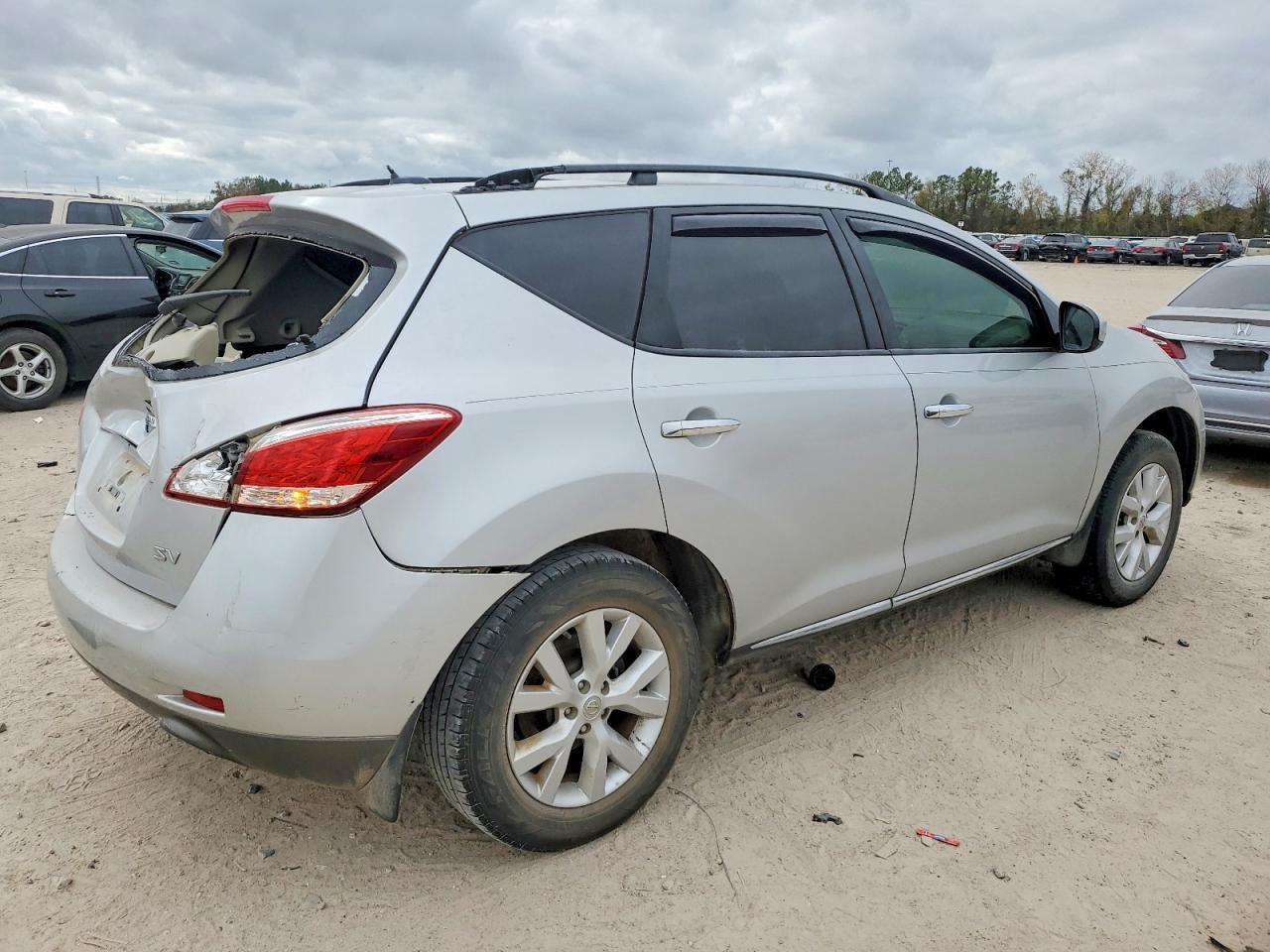 2012 Nissan Murano S - Фото 3