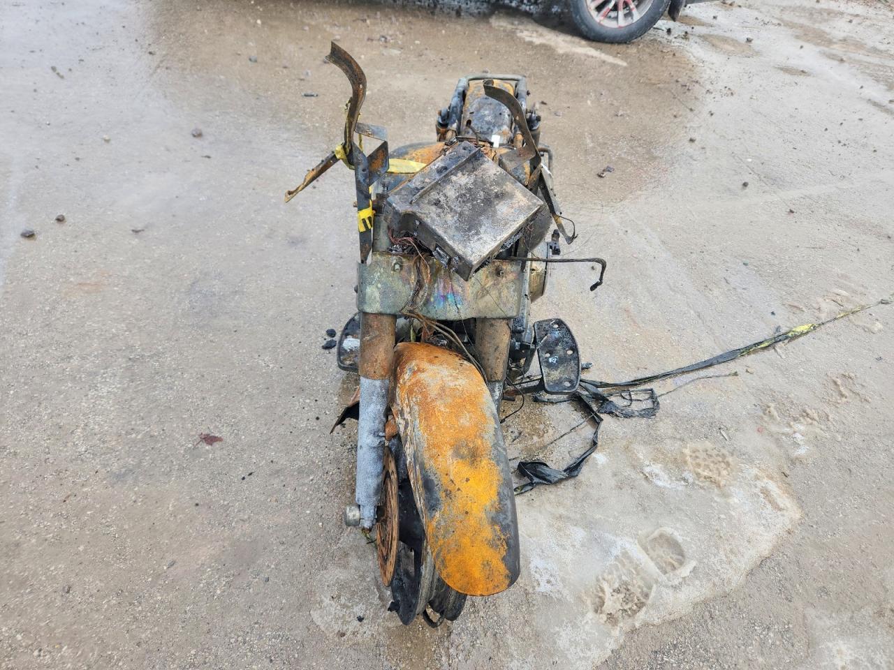 2000 Harley-Davidson Flhtci - Фото 2