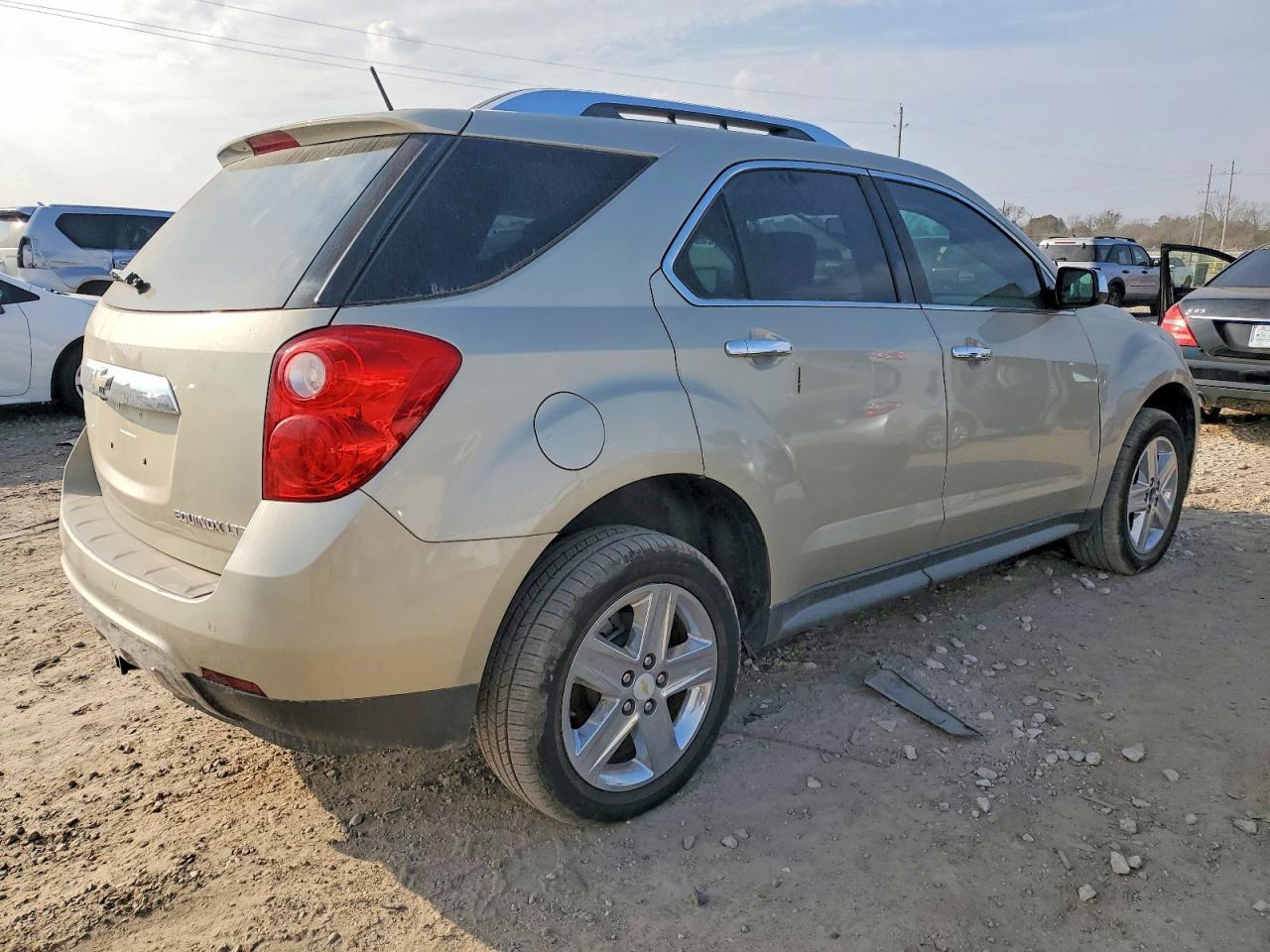 2015 Chev Equinox Ltz - Фото 3