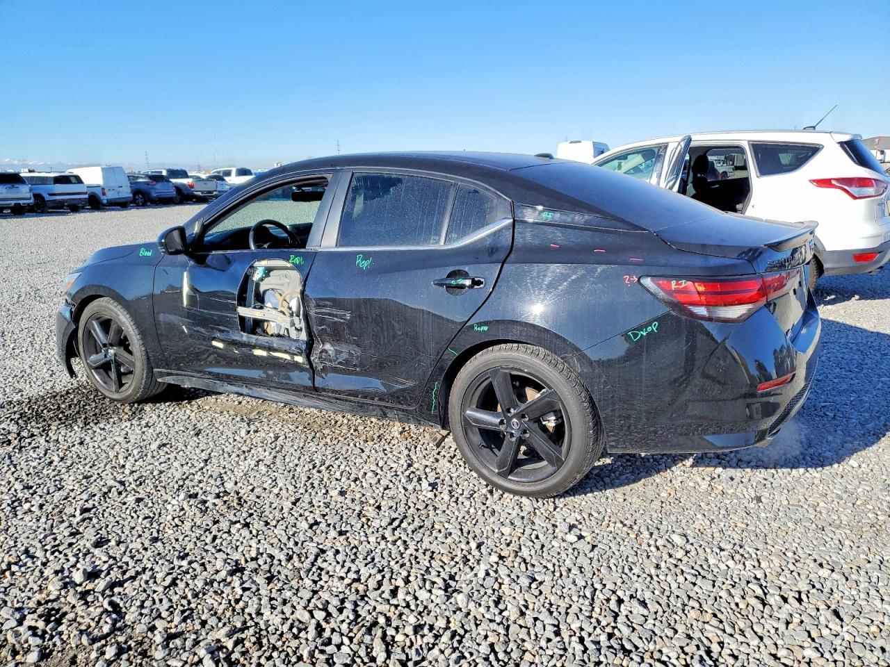 2022 Nissan Sentra Sr - Image 2