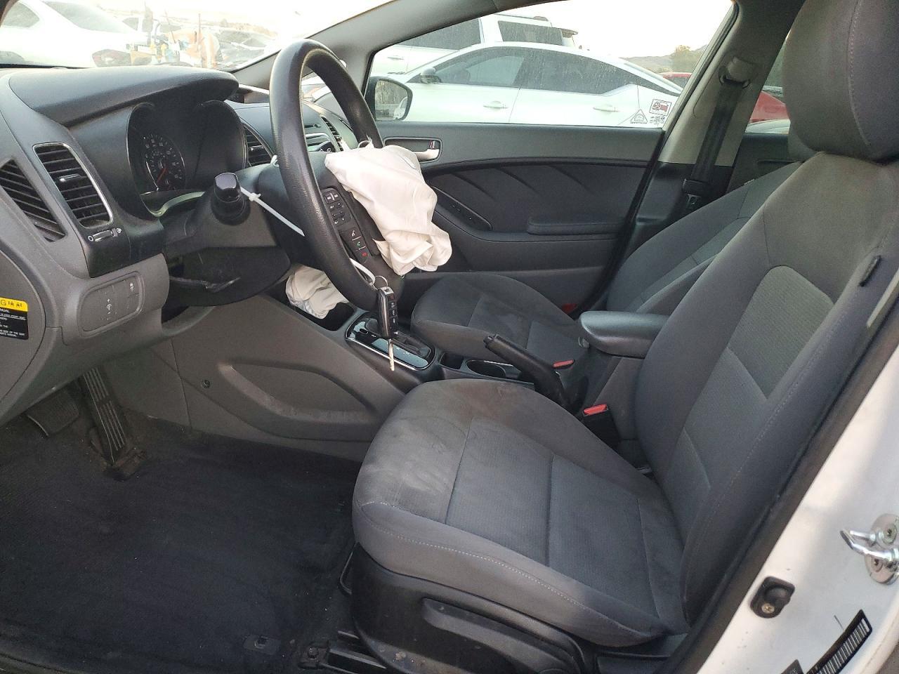 2018 Kia Forte Lx - Image 7