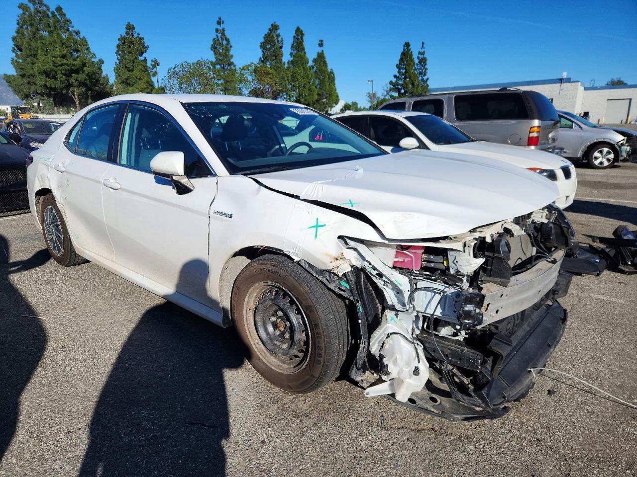 2019 Toyota Camry Le - Image 4