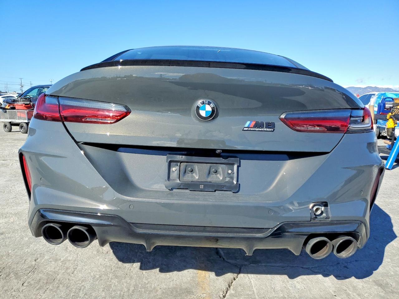 2025 BMW M8 - Фото 6