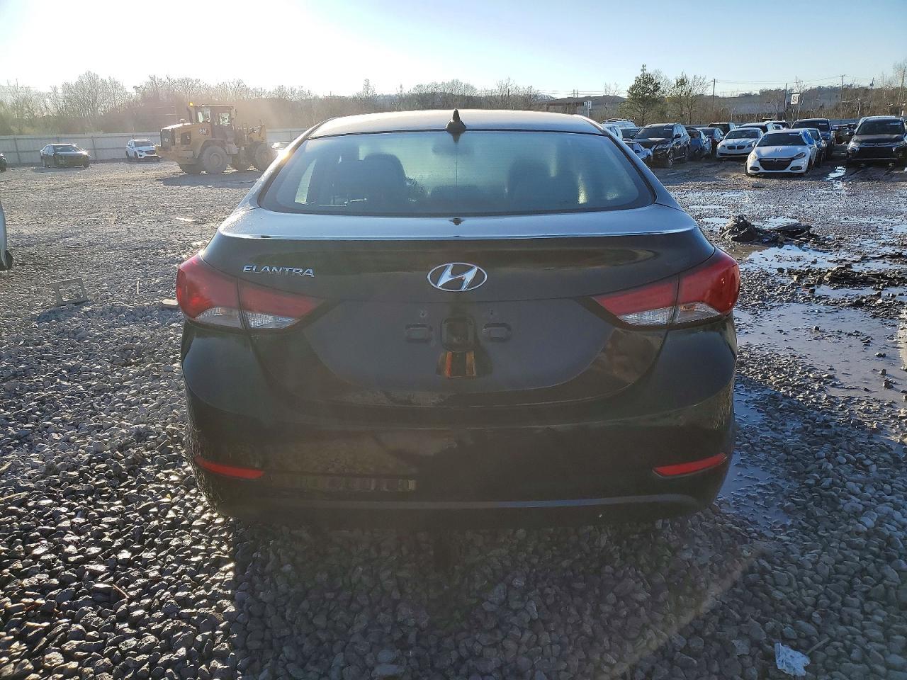 2014 Hyundai Elantra Se - Image 6