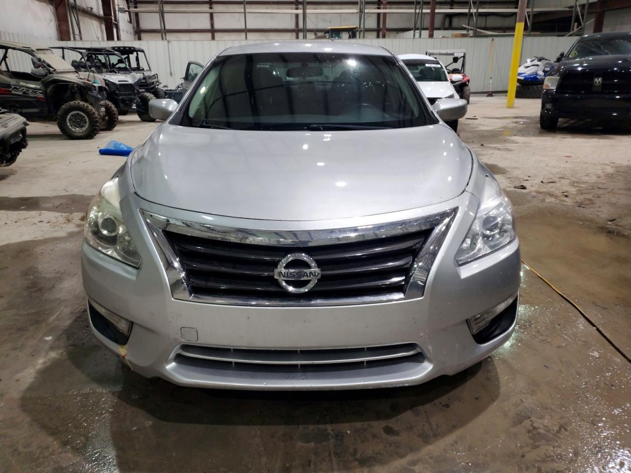 2013 Niss Altima - Фото 5