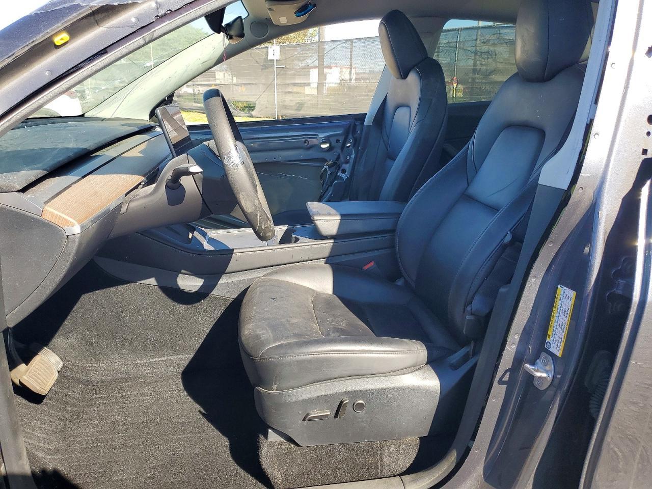 2023 Tesla Model Y - Фото 7
