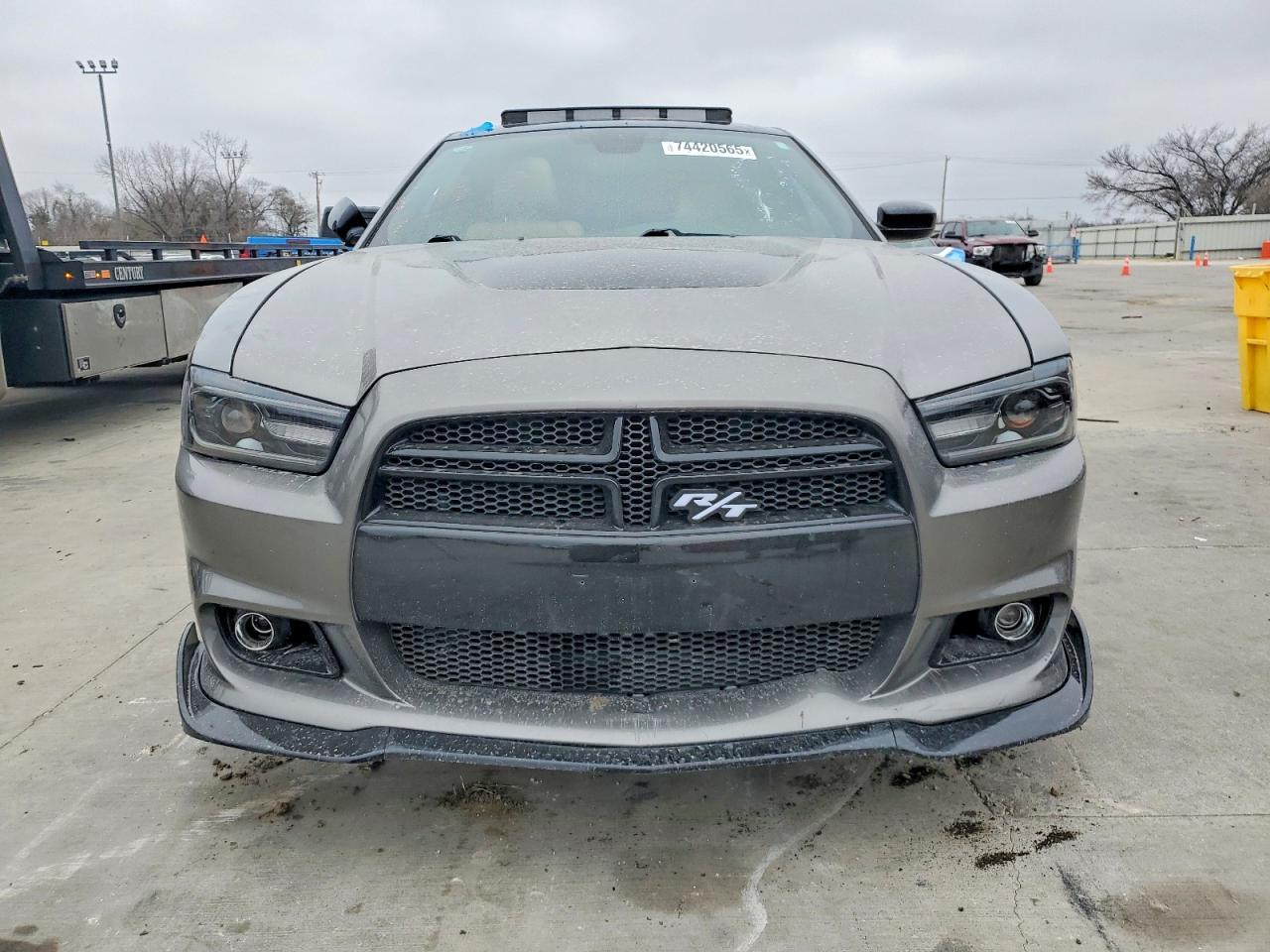 2012 Dodge Charger R - Image 5