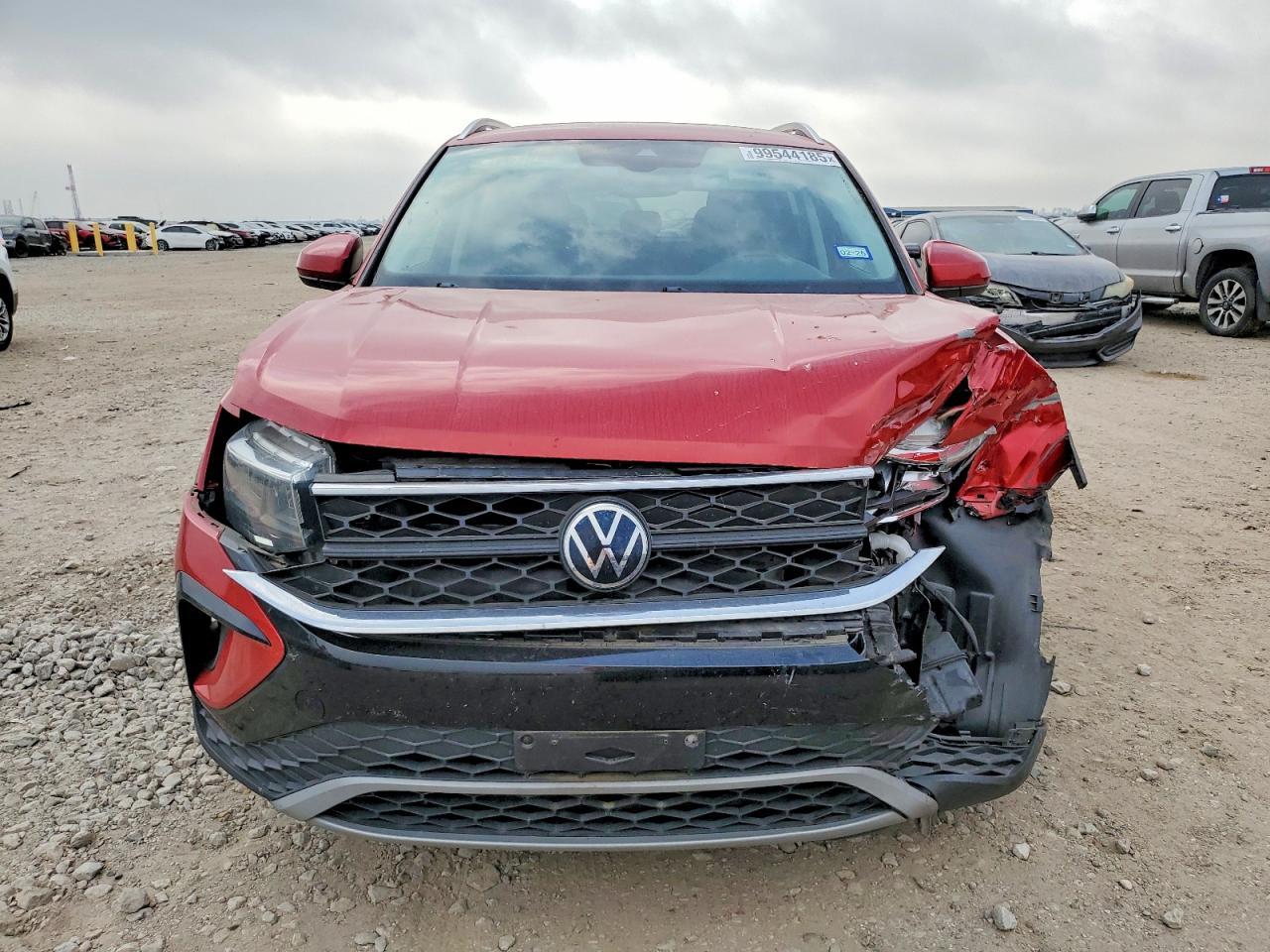 2023 Volkswagen Taos - Image 5