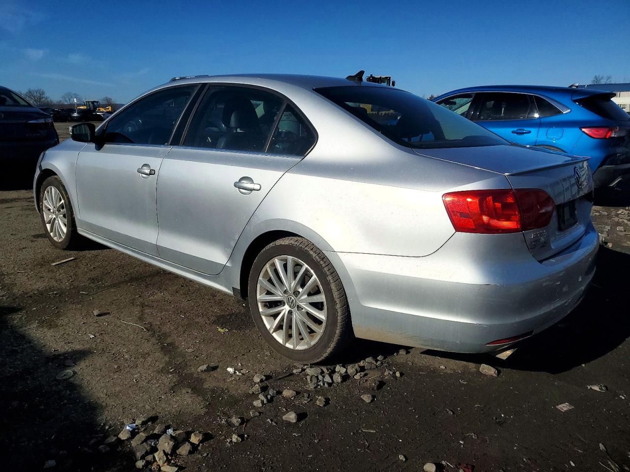 2014 Volkswagen Jetta - Фото 2