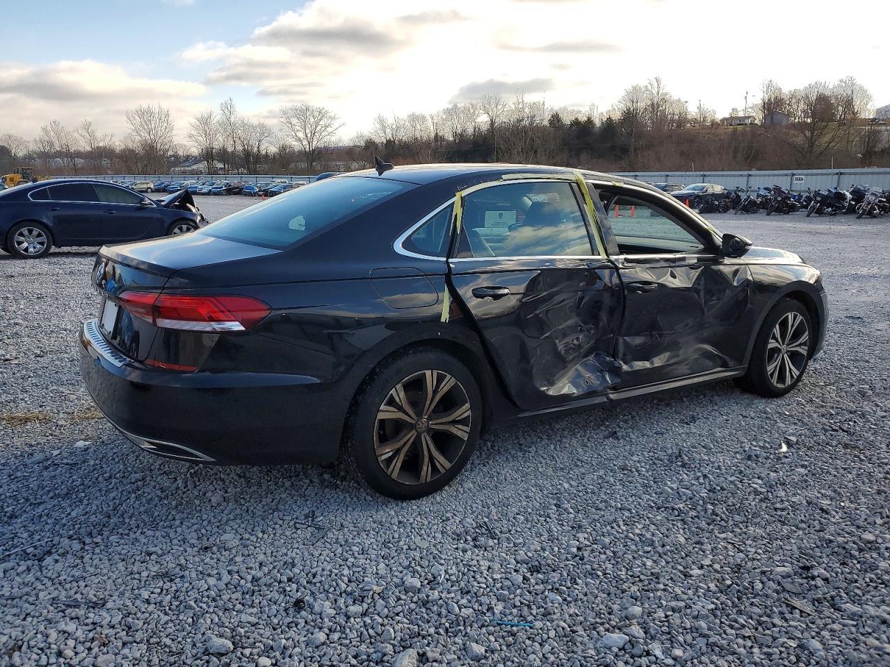 2021 Volkswagen Passat Se - Фото 3