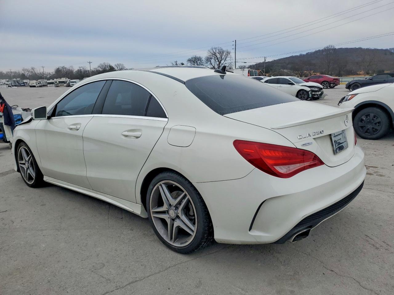 2014 Mercedes-Benz Cla 250 - Image 2
