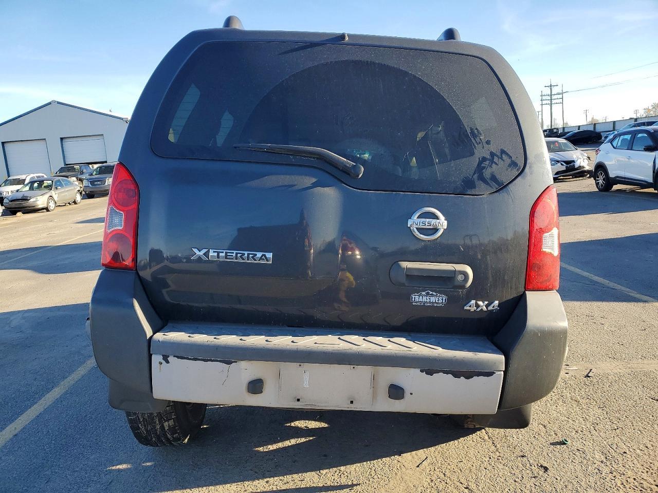 2010 Niss Xterra X - Image 6