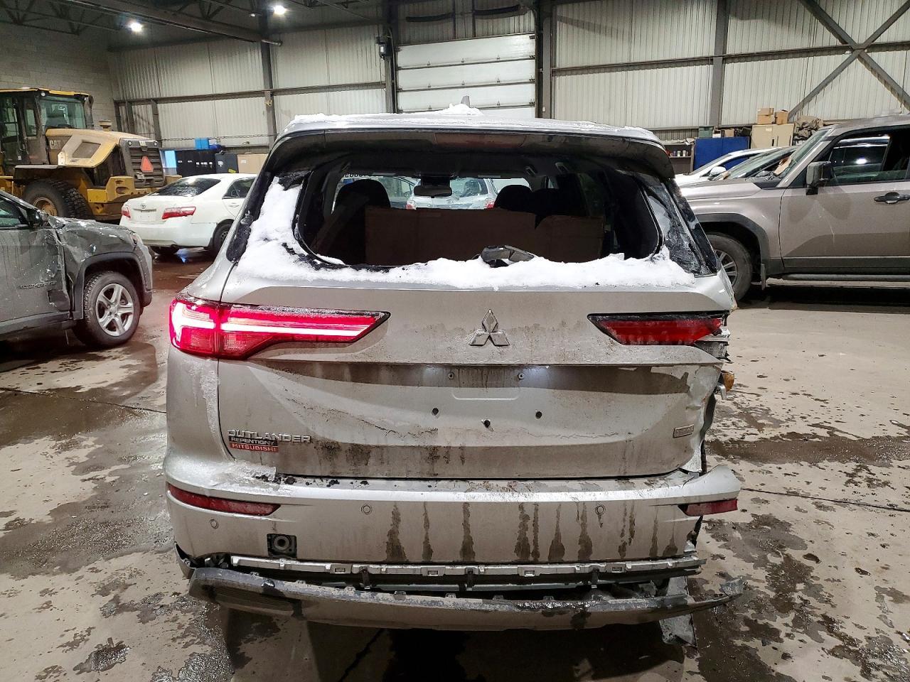 2024 Mitsubishi Outlander Es - Image 6