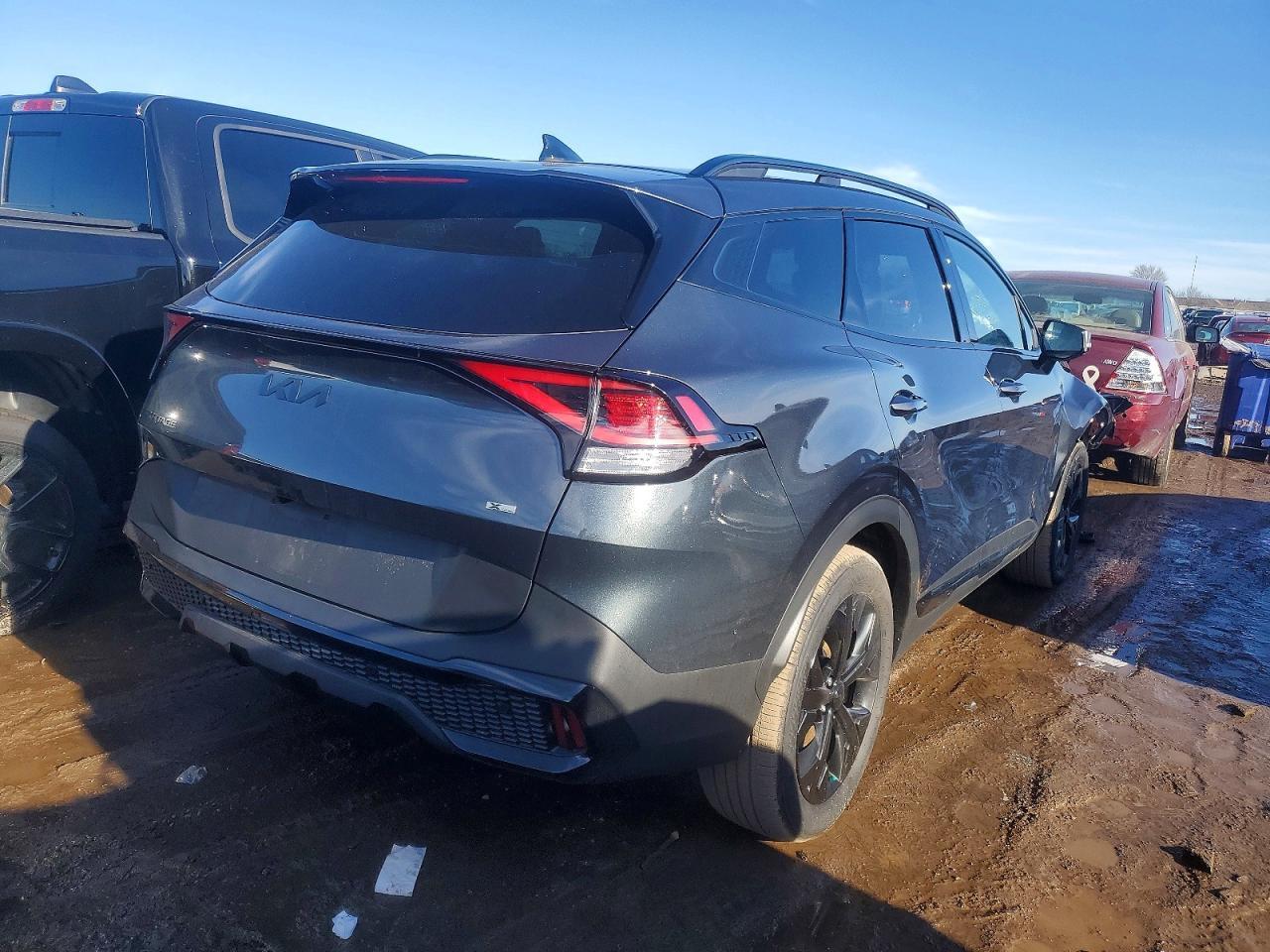2025 Kia Sportage X Line - Фото 3