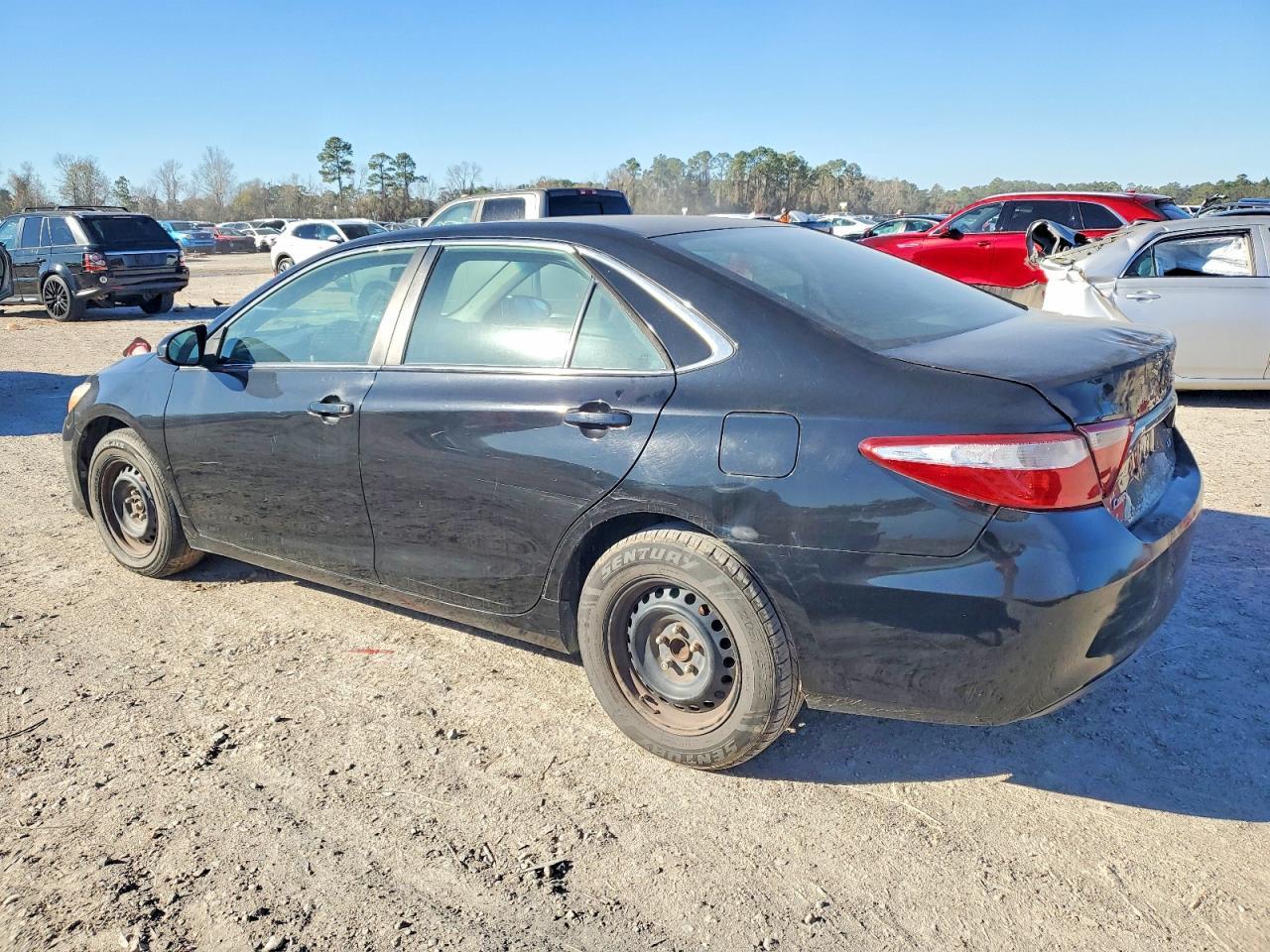 2017 Toyota Camry Le - Image 2
