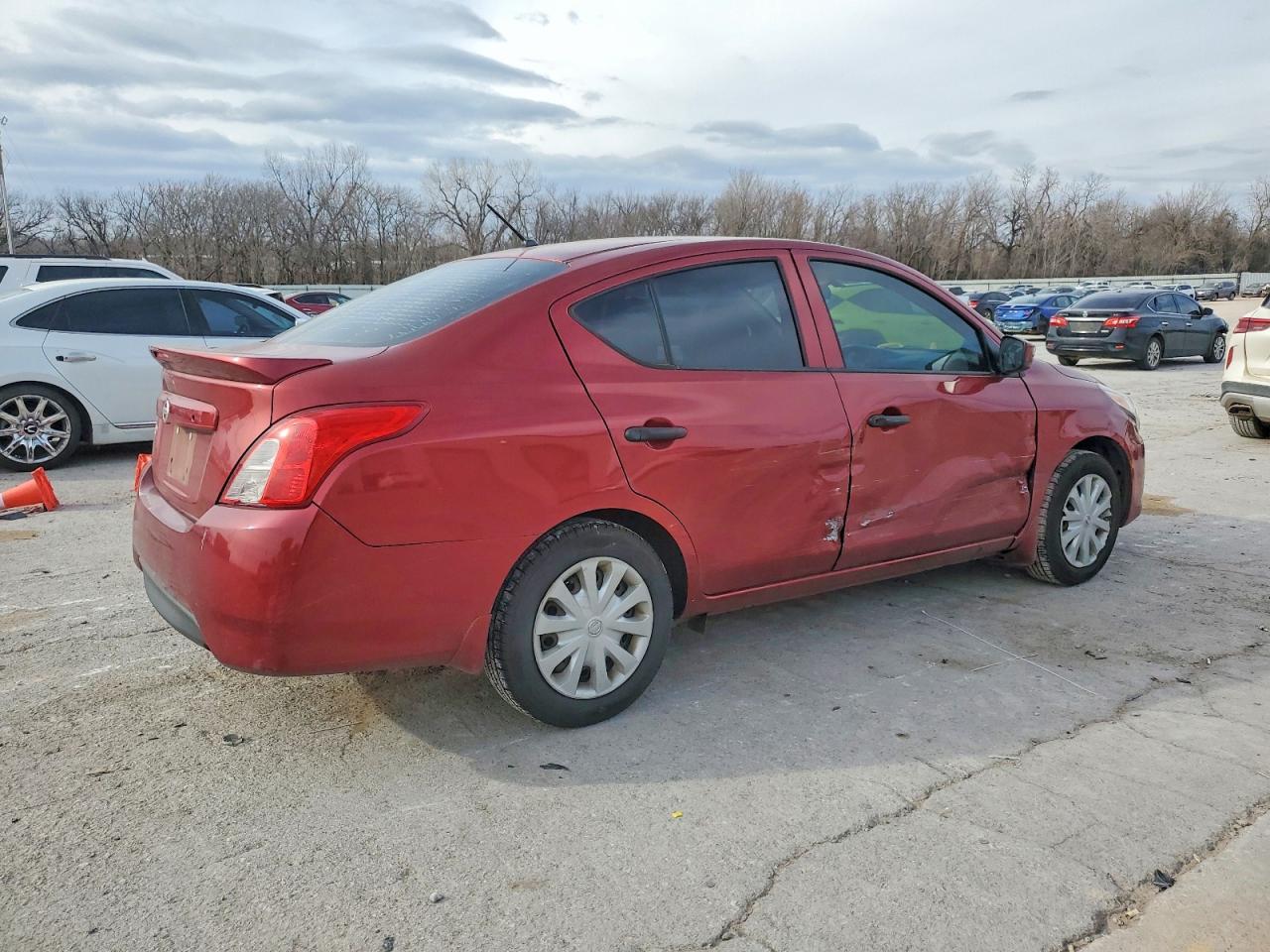 2017 Nissan Versa 1.6 S Plus - Фото 3