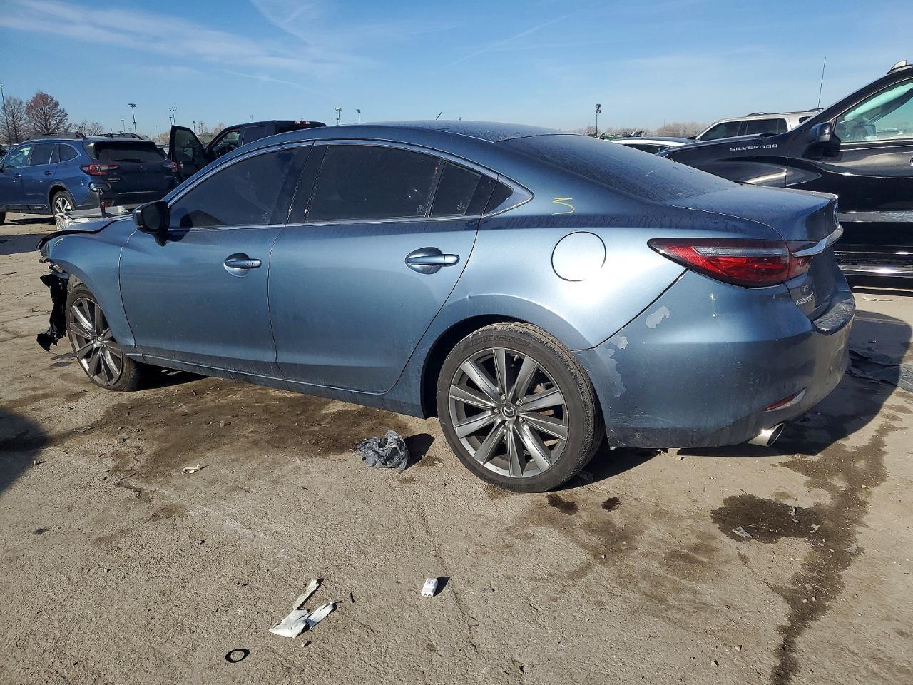 2018 Mazda 6 Touring - Image 2