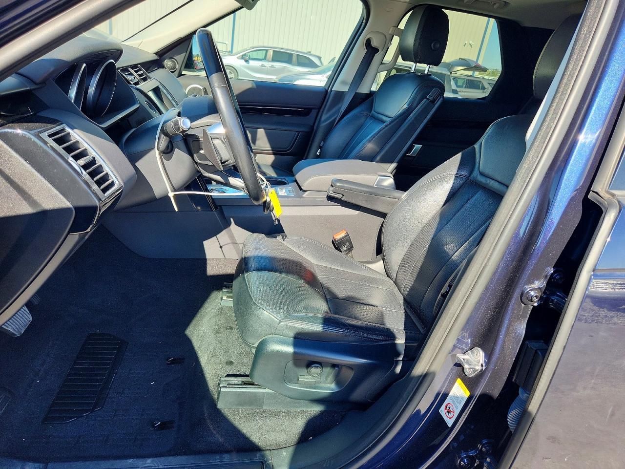 2017 Land Rover Discovery Se - Фото 7