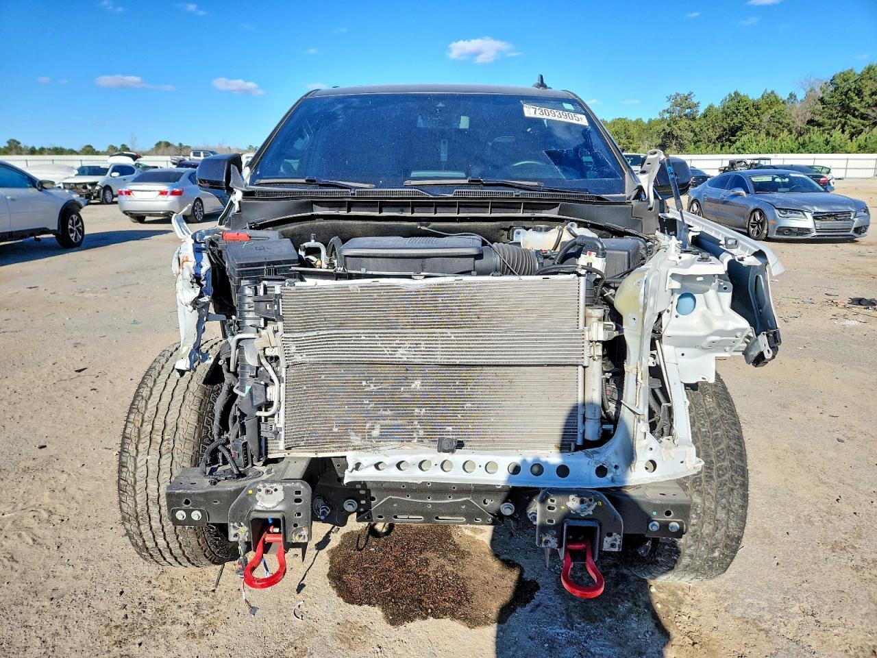 2024 GMC Yukon At4 - Фото 5