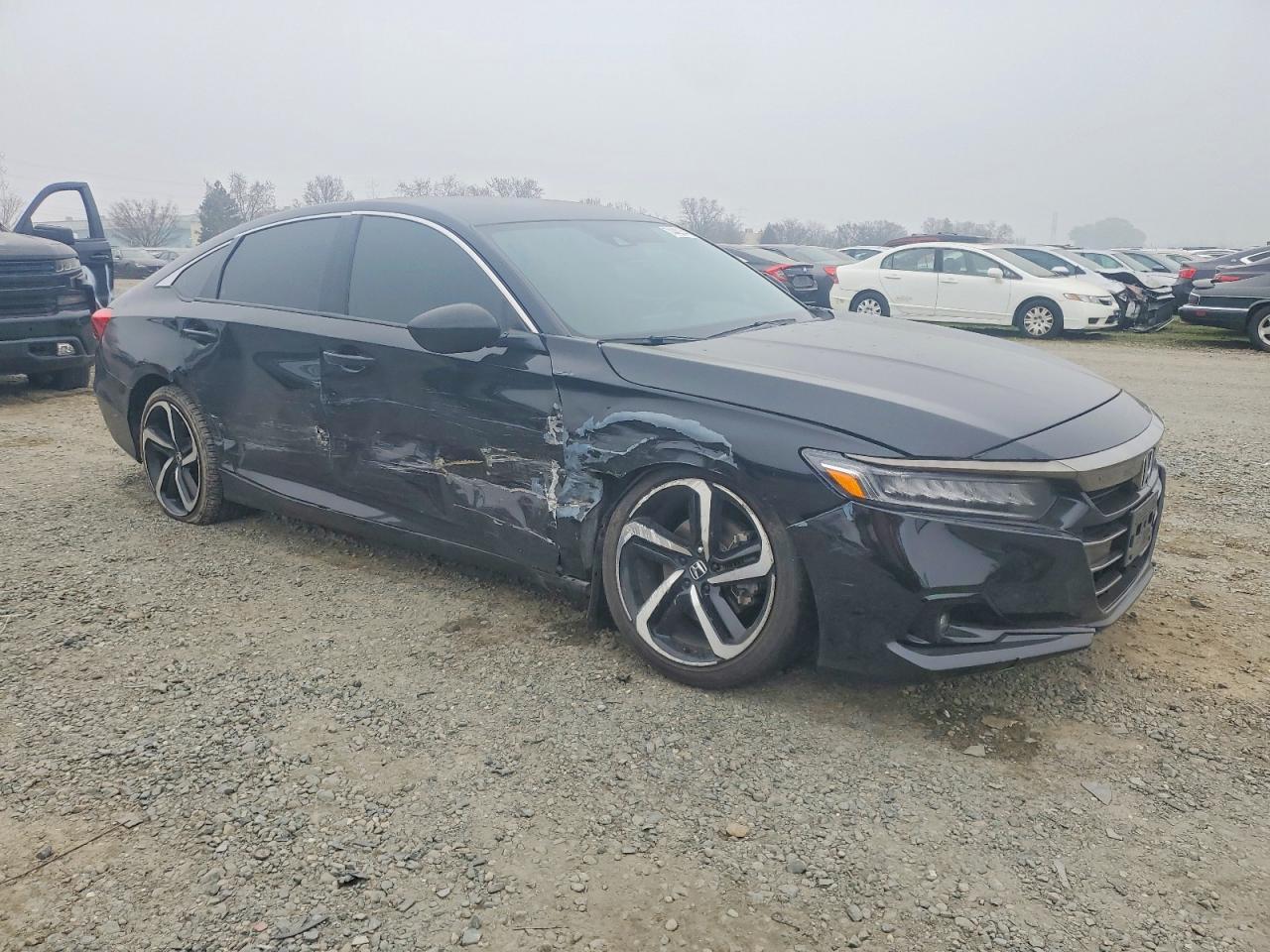 2022 Honda Accord Hybrid Sport - Image 4