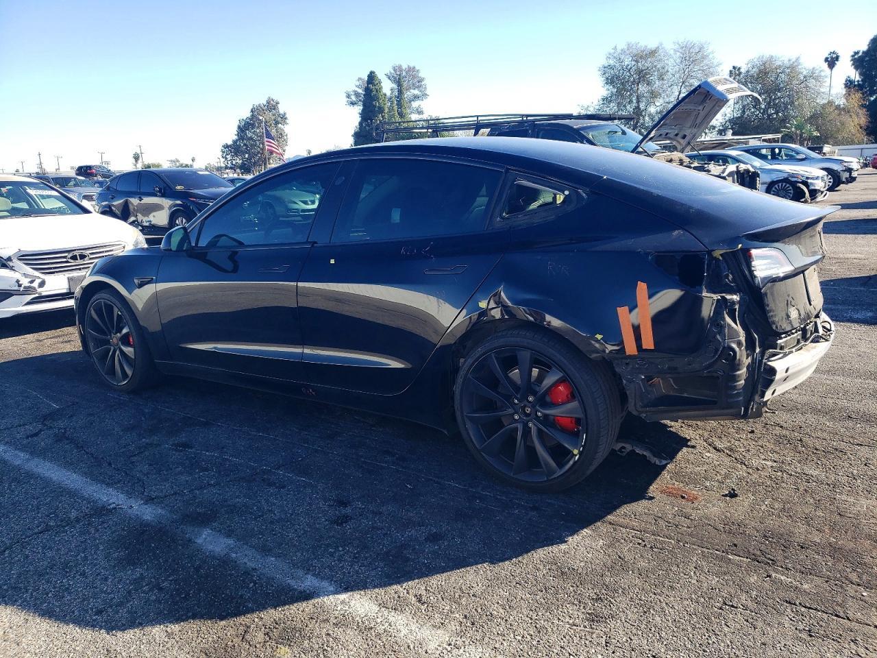 2019 Tesla Model 3 - Фото 2