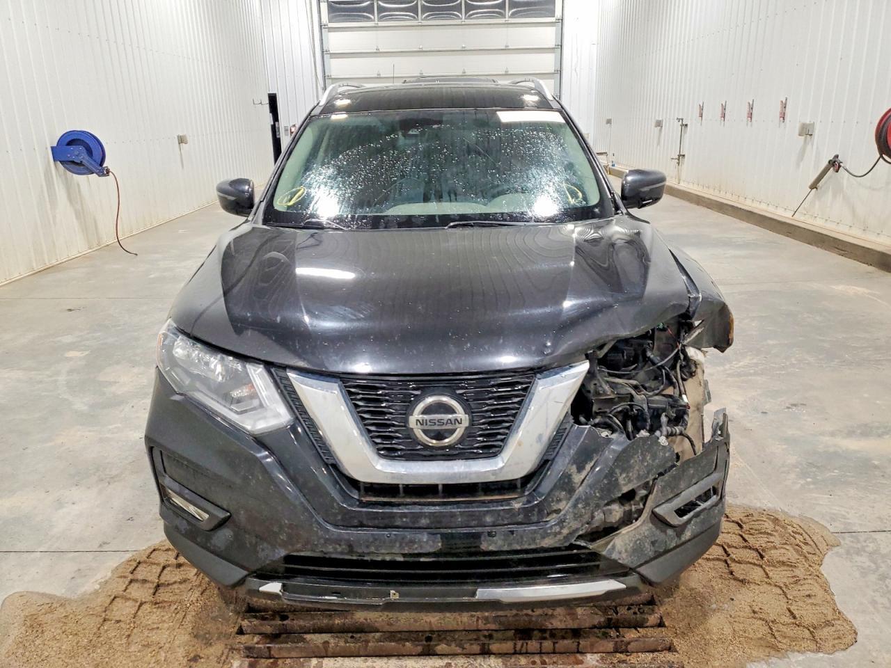 2019 Nissan Rogue S - Image 5