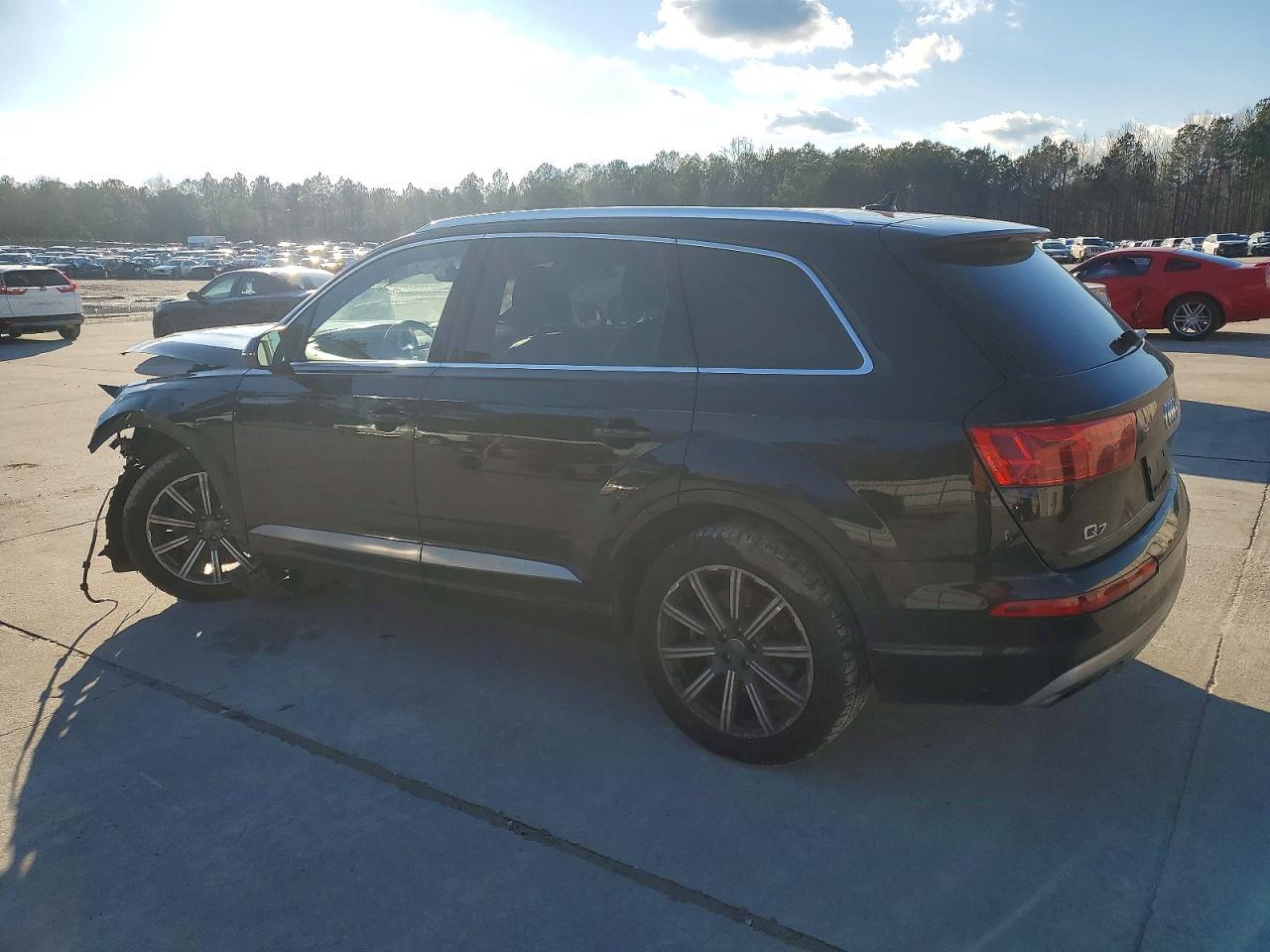 2017 Audi Q7 Premium Plus - Фото 2