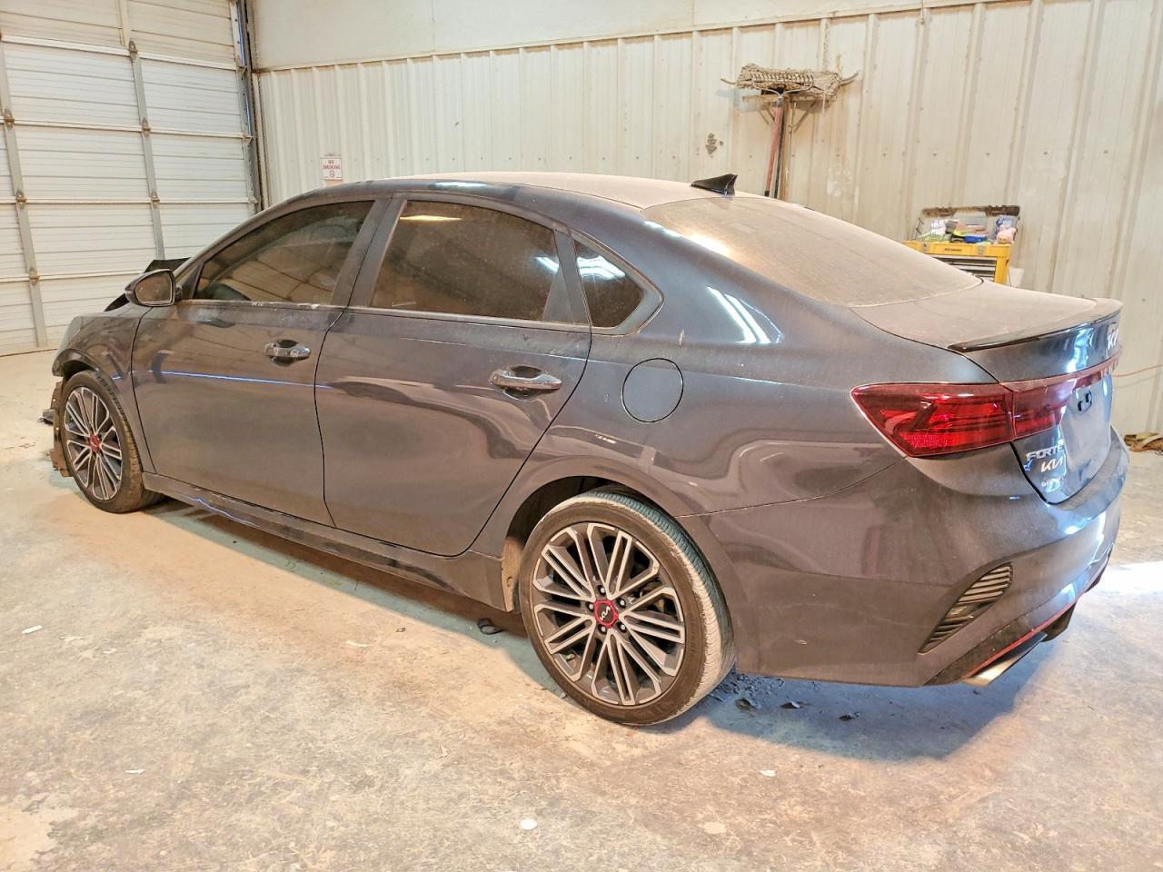 2023 Kia Forte Gt - Фото 2