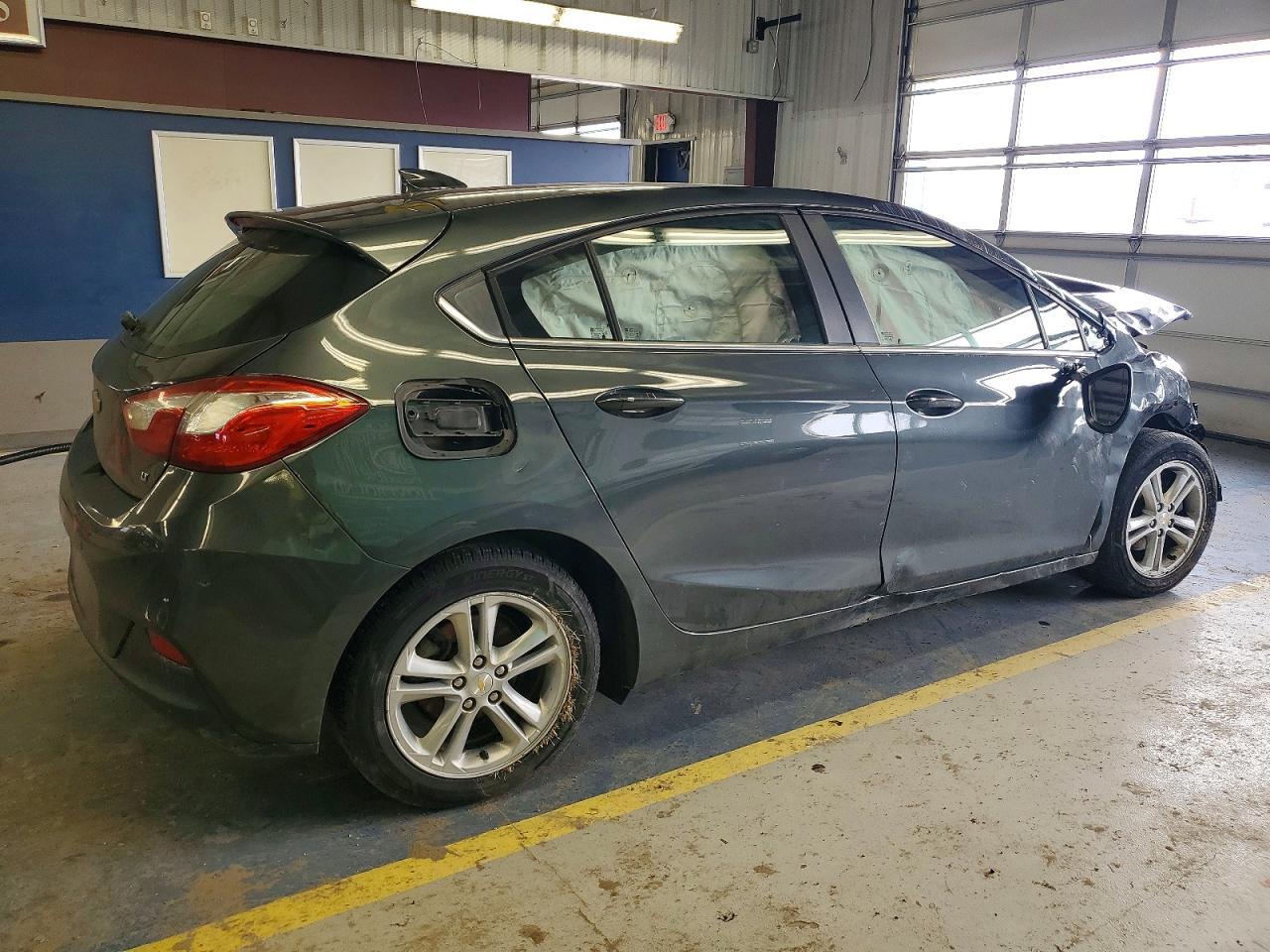2017 Chevrolet Cruze Lt - Фото 3